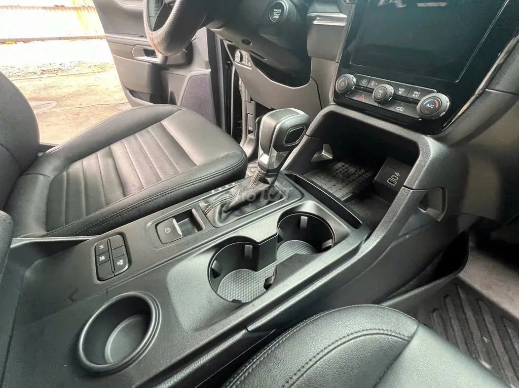 Ford Everest 2024 photo 5