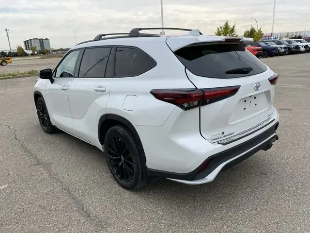 Toyota Highlander 2024 photo 4