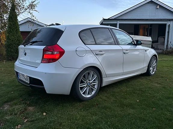 BMW 118D 2008 photo 2