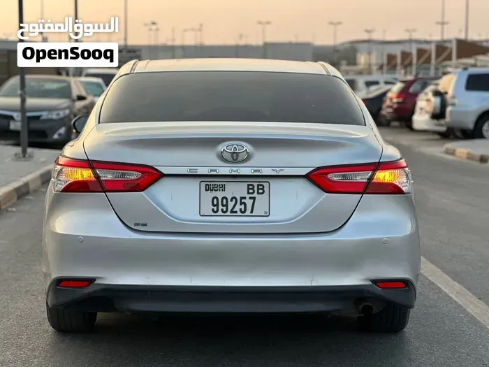 Toyota Camry 2018 photo 2