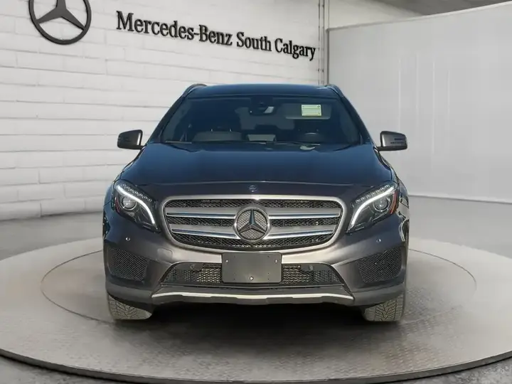 Mercedes-Benz Gla 2016 photo 2