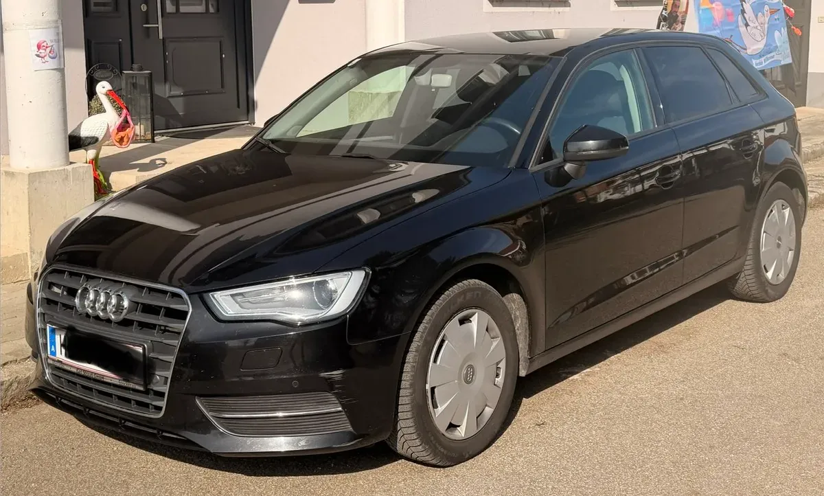 Audi A3 2016 photo 2