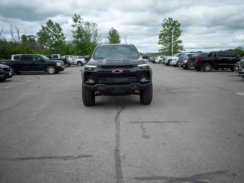 Chevrolet Colorado 2026 photo 3