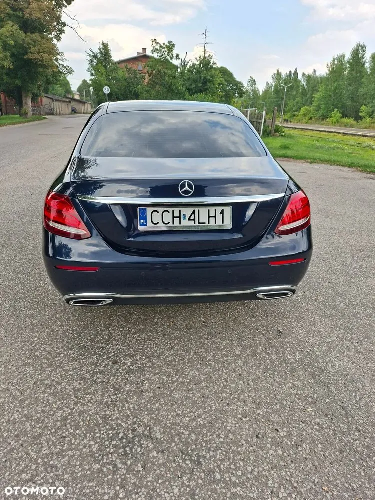 Mercedes-Benz E-Class 2018 photo 4