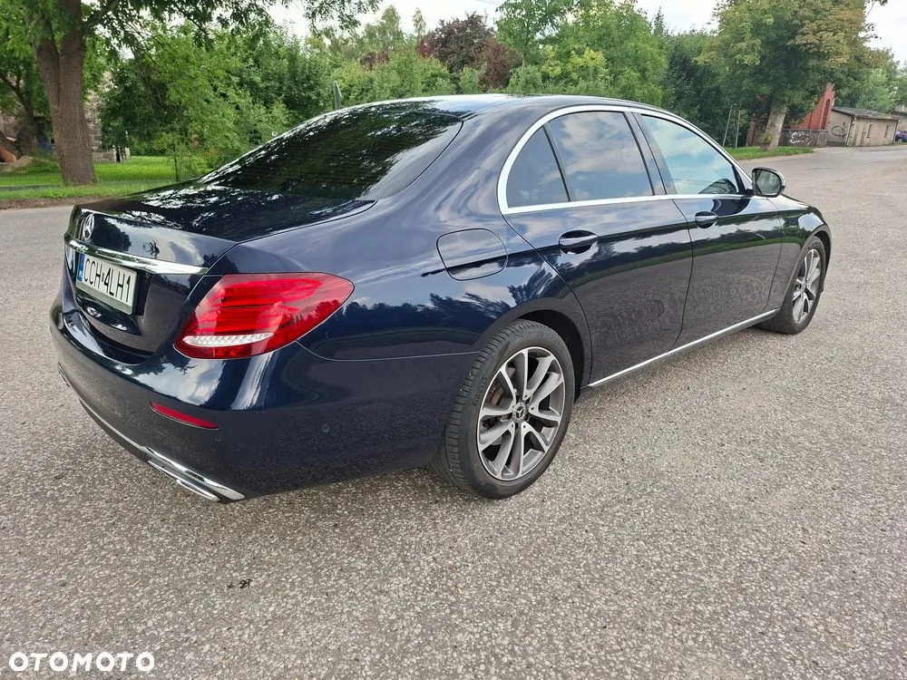Mercedes-Benz E-Class 2018 photo 5