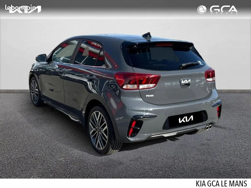 Kia Rio 2023 photo 2