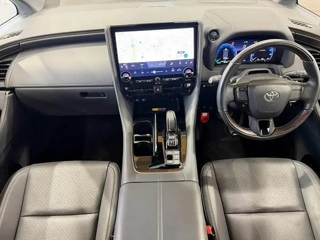 Toyota Verfasia Hybrid Z 2024 photo 2