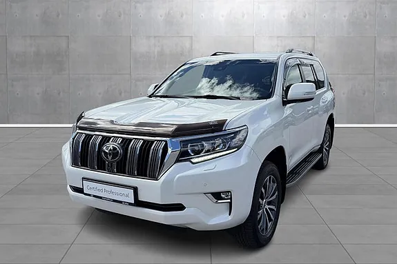 Toyota Land Cruiser 2022 photo 2