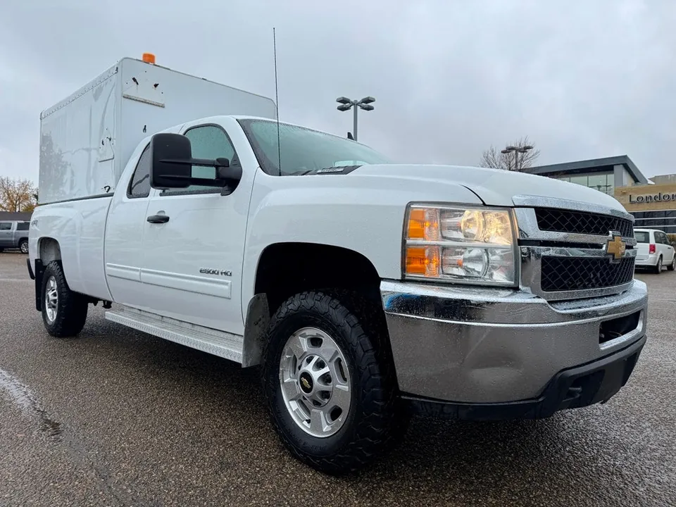 Chevrolet Silverado 2500 2013 photo 4