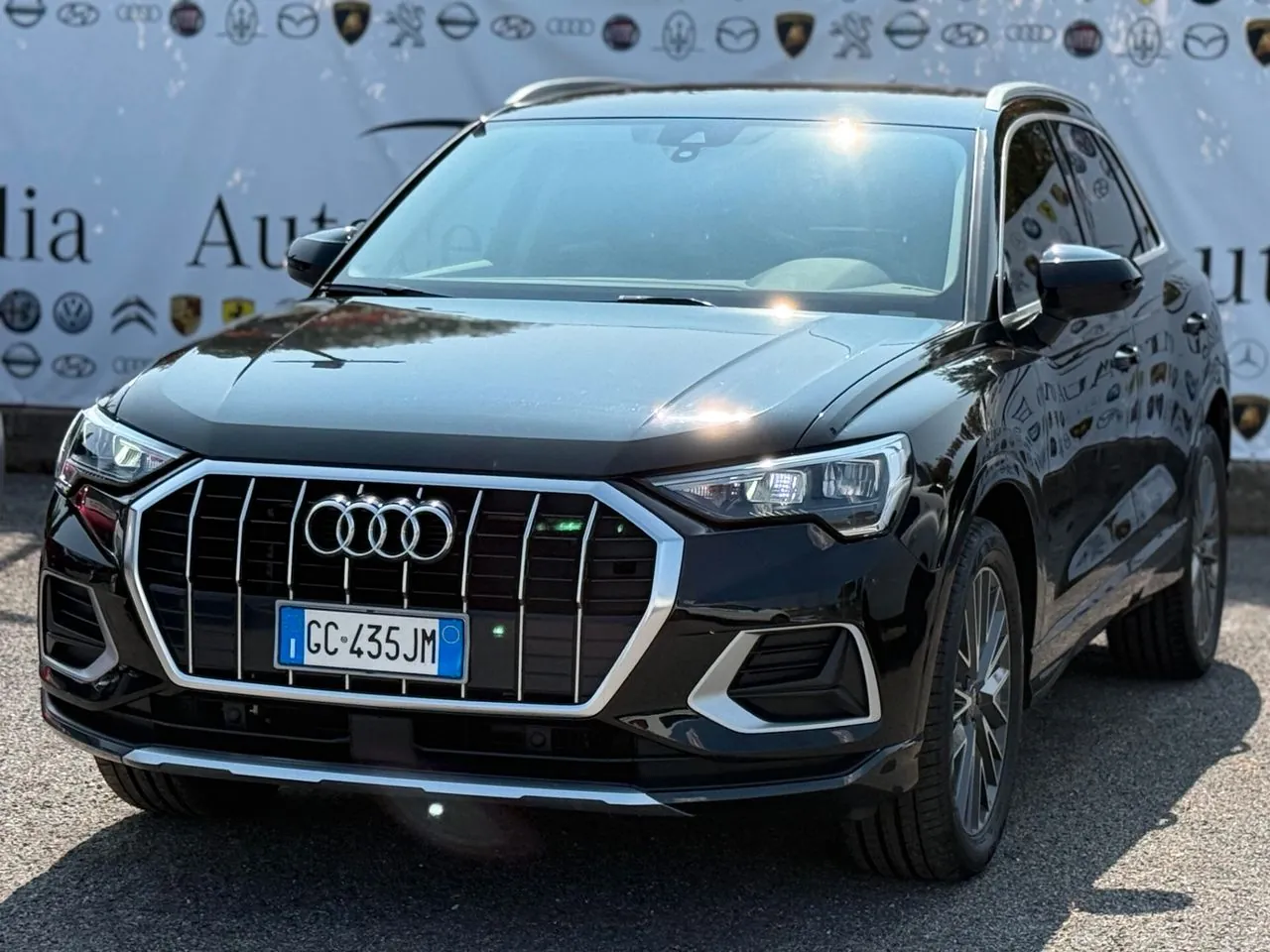 Audi Q3 2020 photo 2