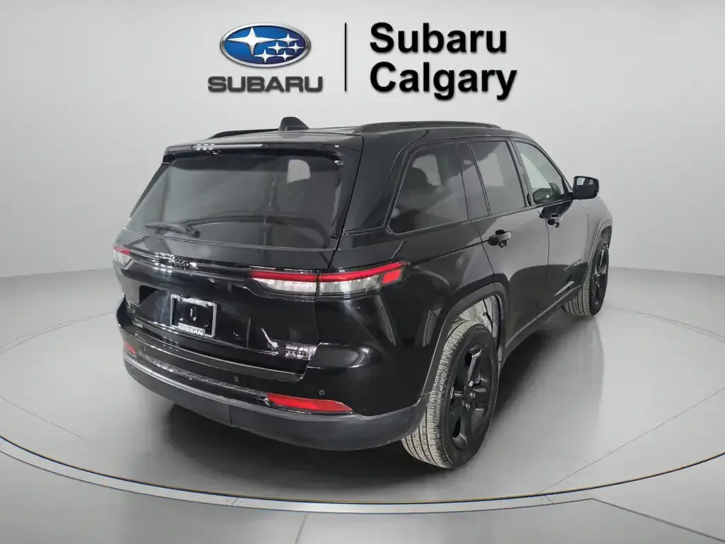 Jeep Grand Cherokee 2023 photo 4
