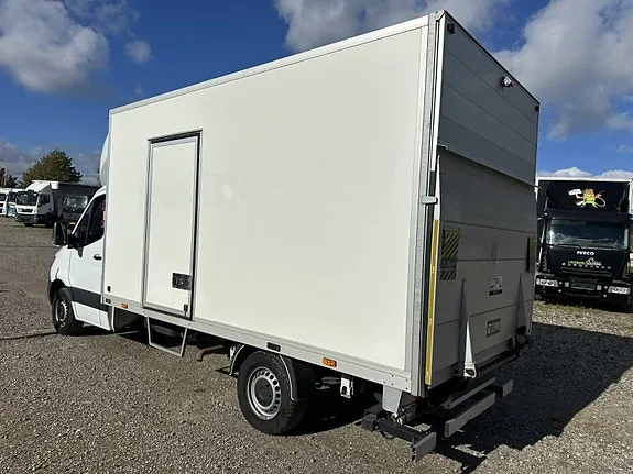 Mercedes-Benz Sprinter 317 2023 photo 5
