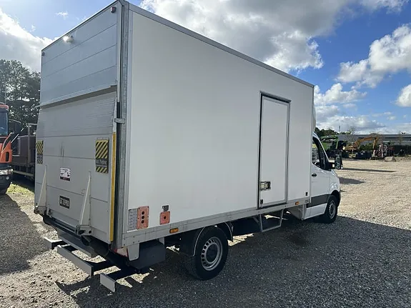Mercedes-Benz Sprinter 317 2023 photo 3