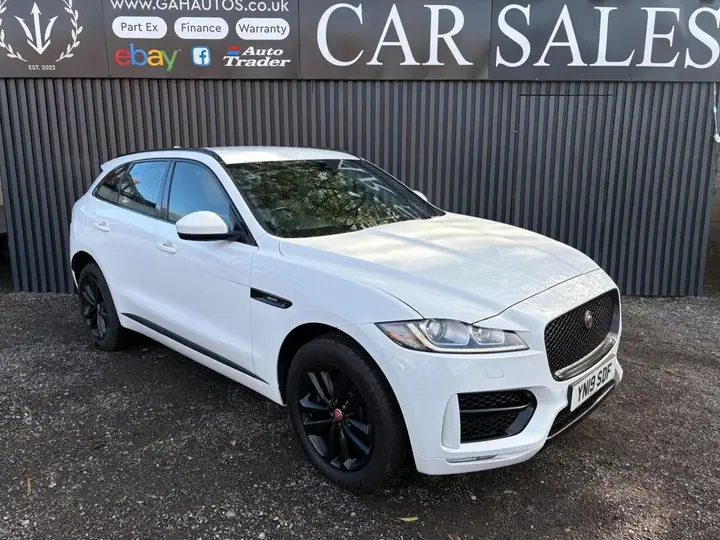 Jaguar F-Pace