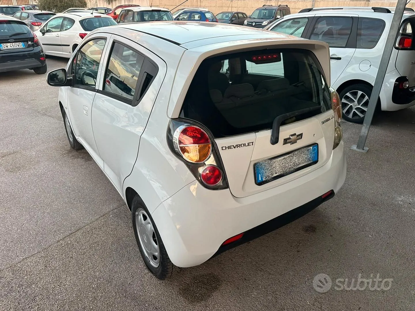 Chevrolet Spark 2011 photo 2