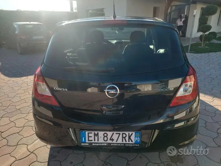 Opel Corsa 2012 photo 4