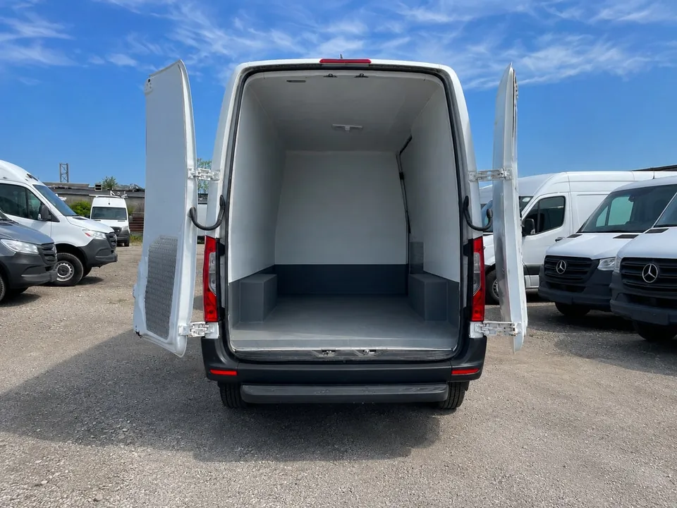 Mercedes-Benz Sprinter 2019 photo 2