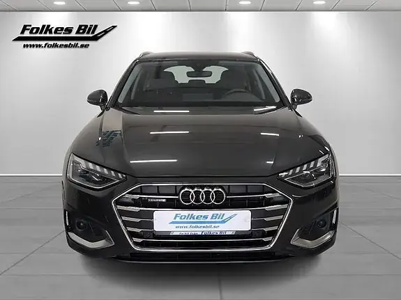 Audi A4 2023 photo 2