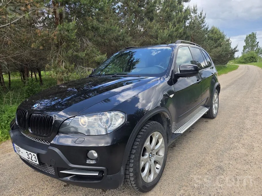 BMW X5 2009 photo 2