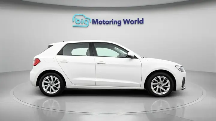 Audi A1 2023 photo 5