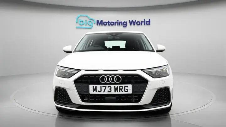 Audi A1 2023 photo 3