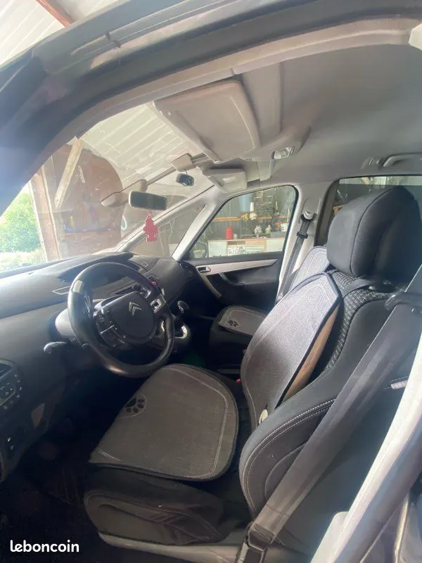 Citroen C4 Picasso 2007 photo 2