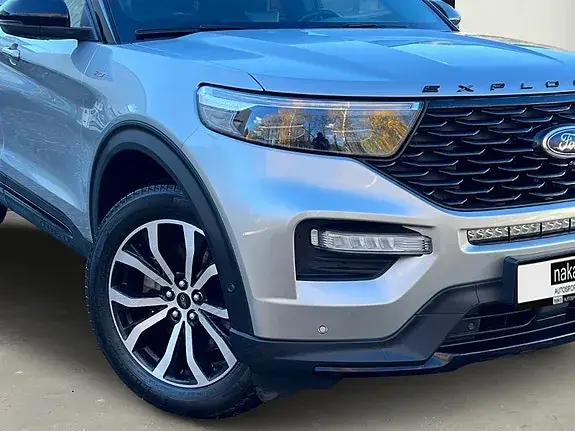 Ford Explorer 2020 photo 2