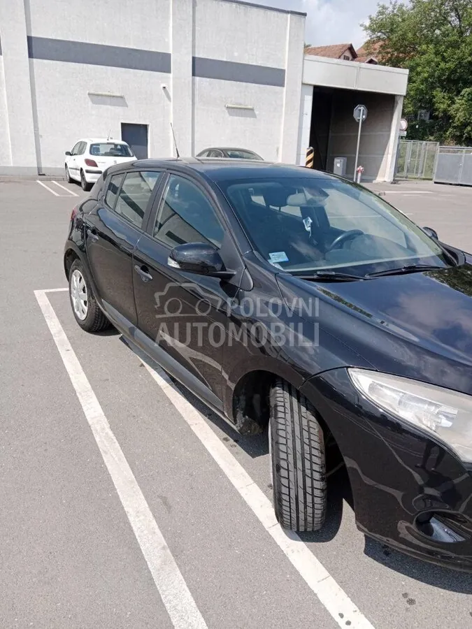 Renault Megane 2010 photo 4