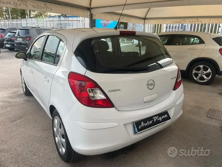 Opel Corsa 2012 photo 4
