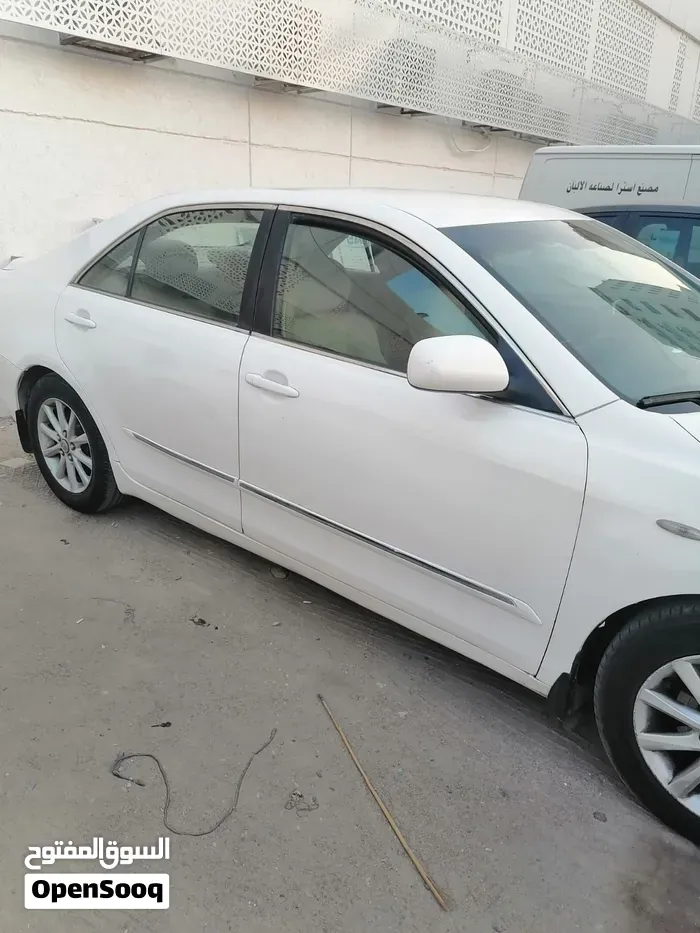 Toyota Camry 2011 photo 2