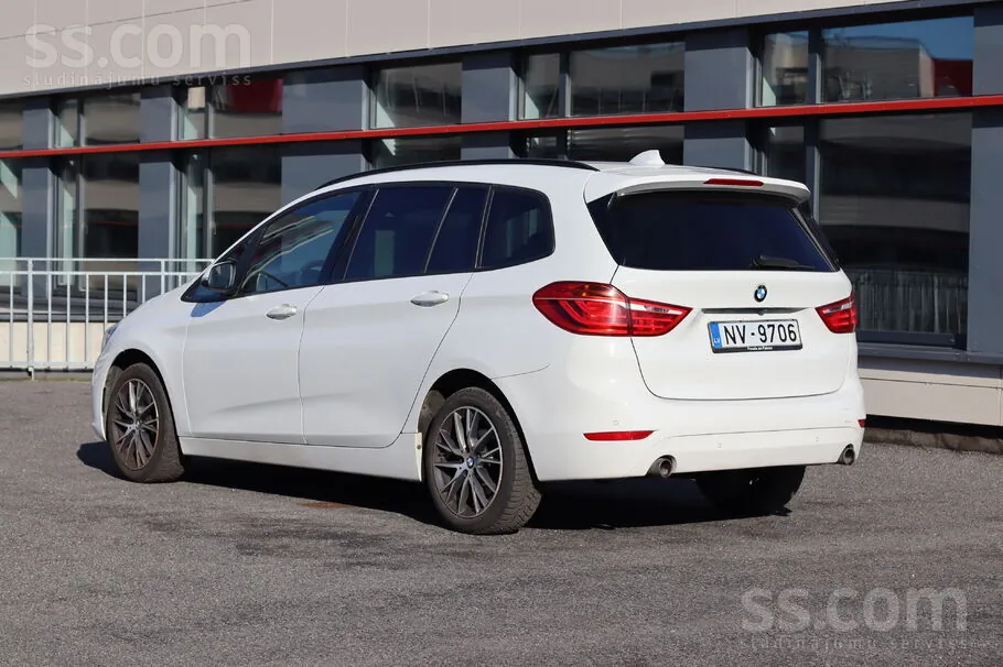 BMW 220D 2017 photo 4