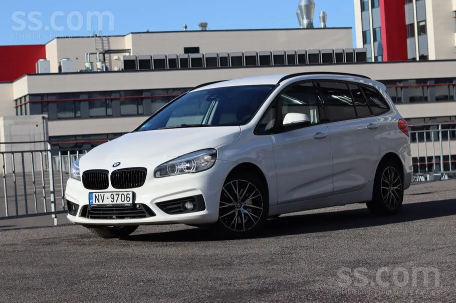 BMW 220D 2017 photo 3