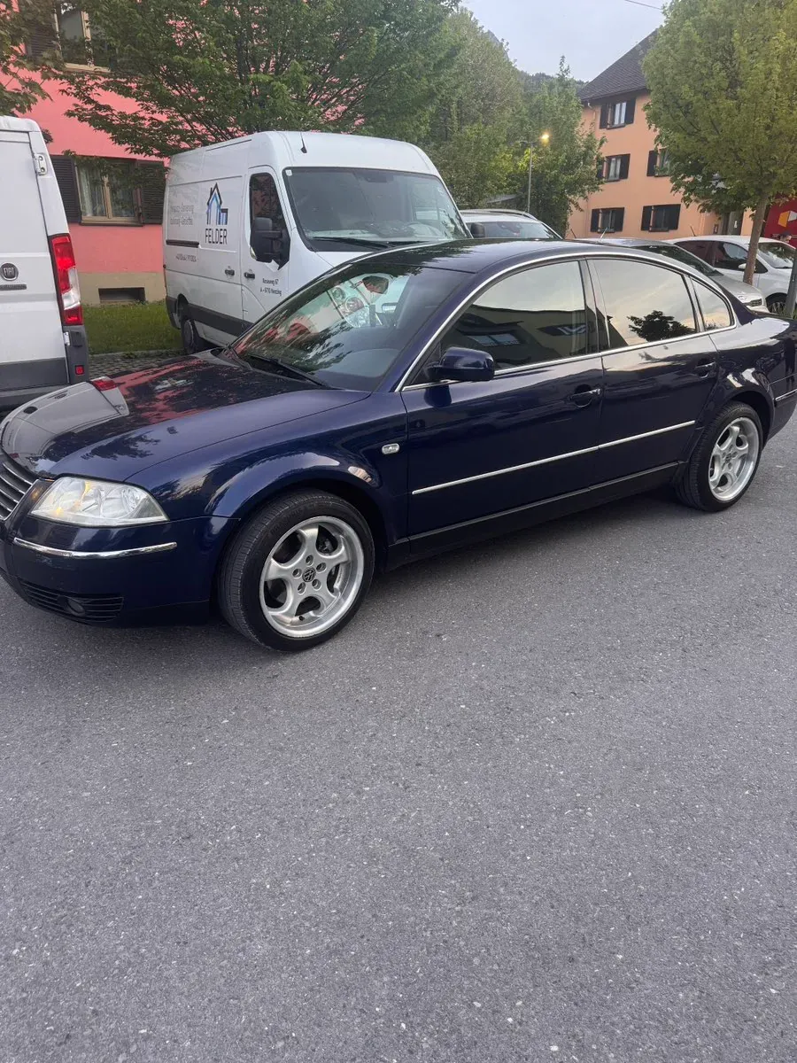 Volkswagen Passat 2002 photo 2