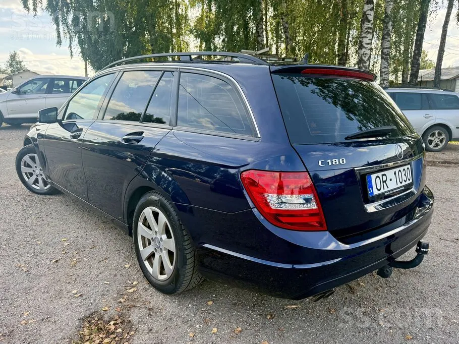 Mercedes-Benz C 180 2012 photo 4