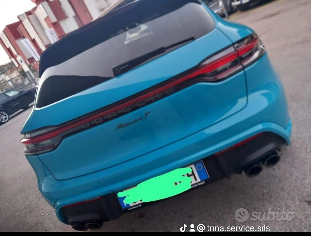 Porsche Macan T 2023 photo 3