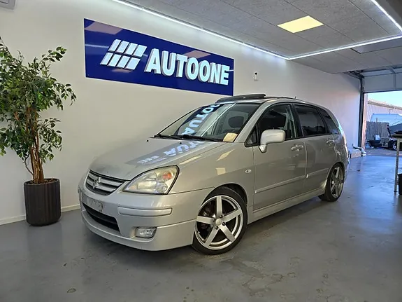Suzuki Liana