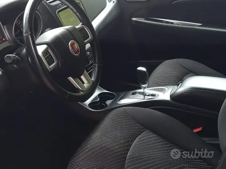 Fiat Freemont 2012 photo 3