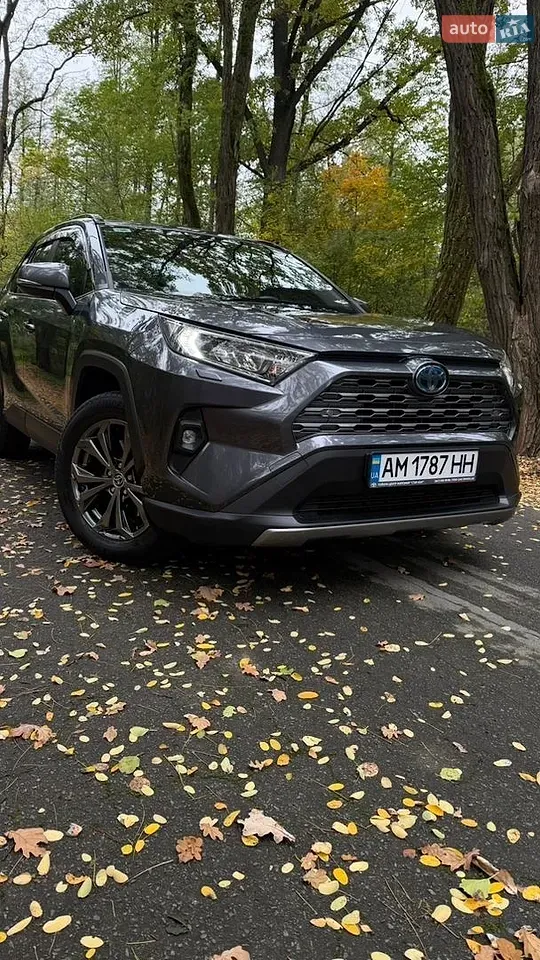 Toyota Rav4 2022 photo 4