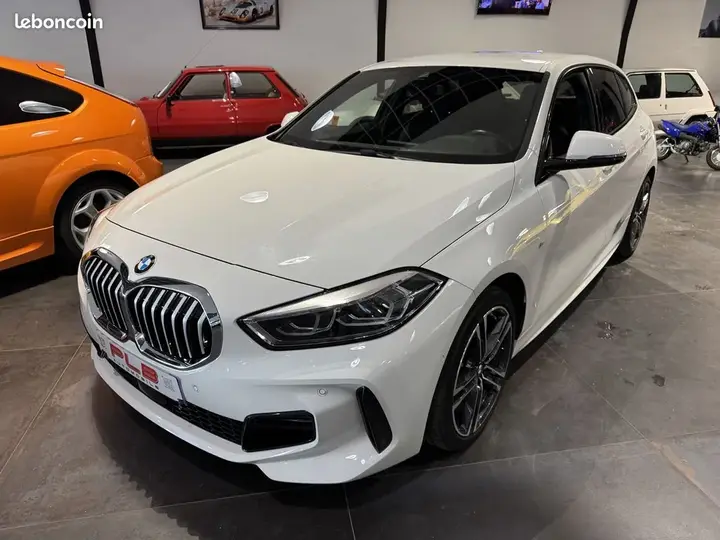 BMW Série 1 2024 photo 2