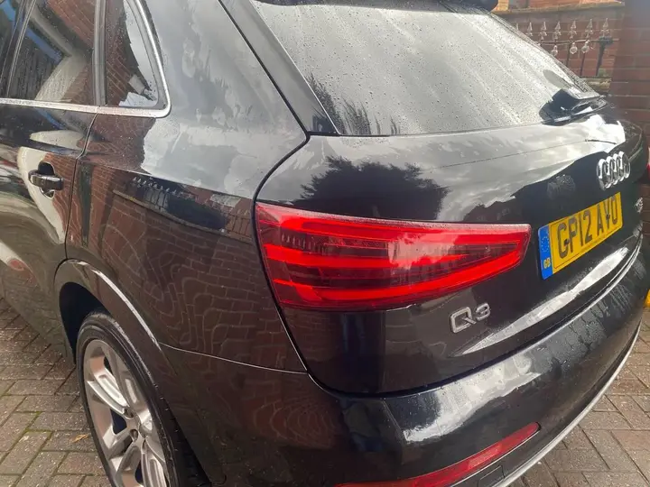 Audi Q3 2012 photo 4