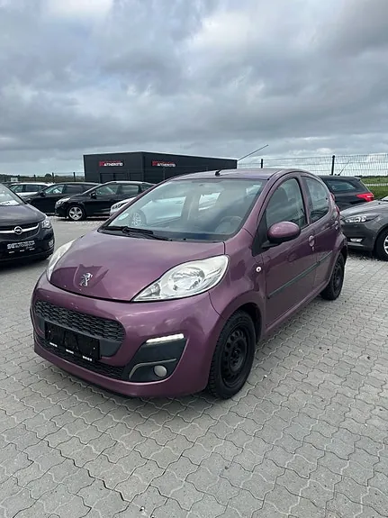Peugeot 107 2012 photo 2