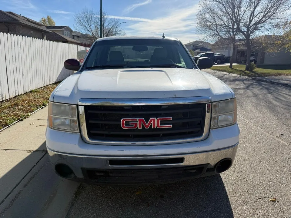 GMC Sierra 1500 2009 photo 2
