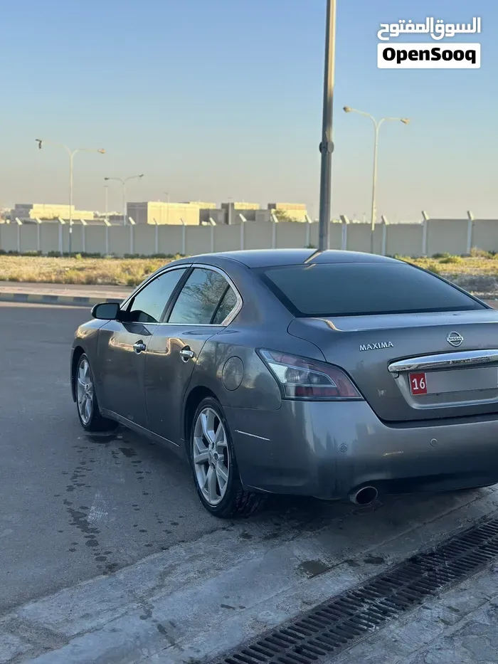 Nissan Maxima 2015 photo 2