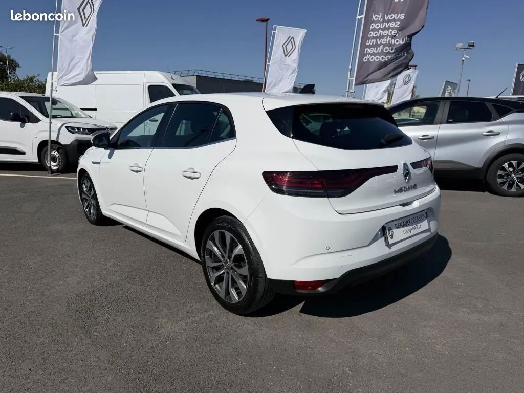 Renault Megane 2023 photo 5