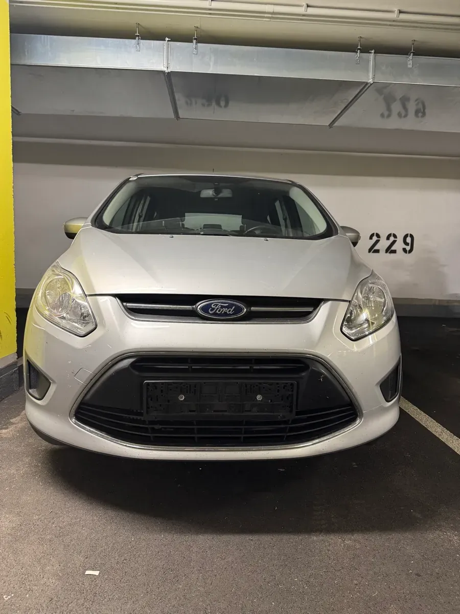 Ford C-Max 2012 photo 2