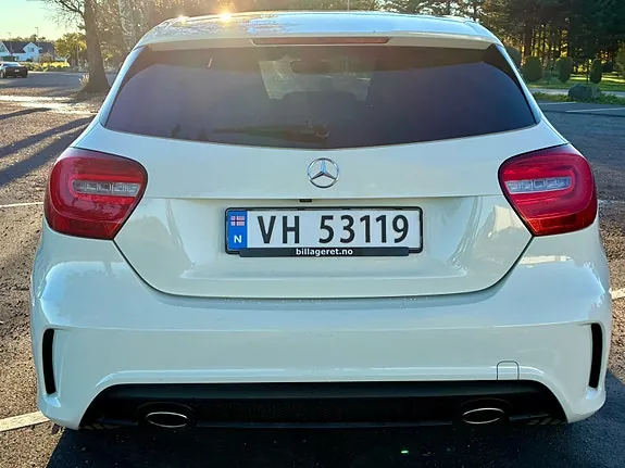 Mercedes-Benz A 180 2013 photo 3