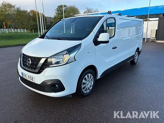 Nissan Nv300 2017 photo 2