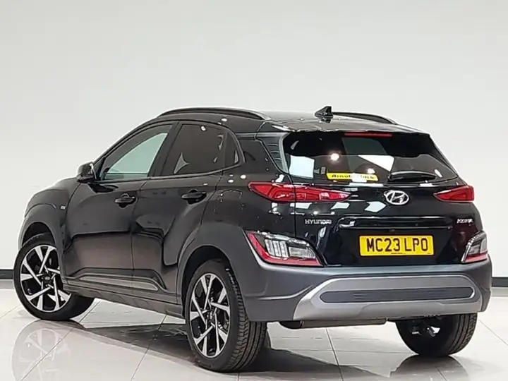 Hyundai Kona 2023 photo 2