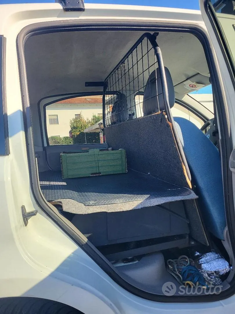Fiat Panda 2004 photo 3
