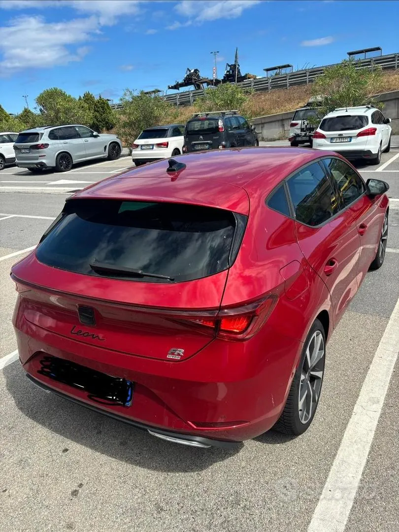 Seat Leon 2020 photo 2